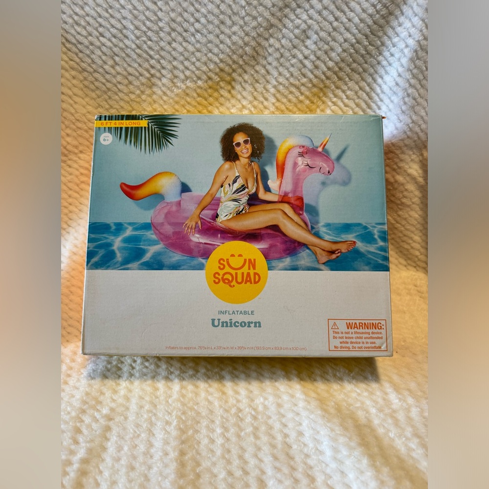 Sun Squad Inflatable Unicorn Floatie new in box
